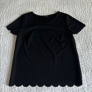Papermoon Black Scallop Hem Short Sleeve Top